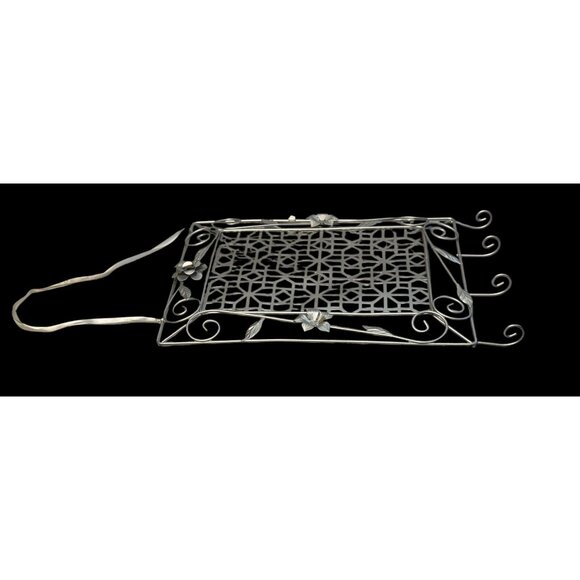 Decorative Floral Design Silver Metal Wall Hanging Jewelry Organizer With 4 Hook - Picture 10 of 13